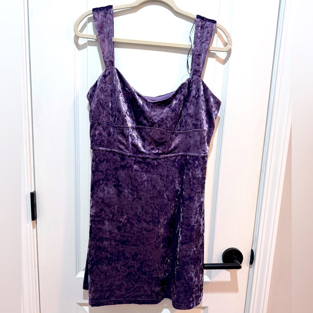 LUSH velvet dress- size XL